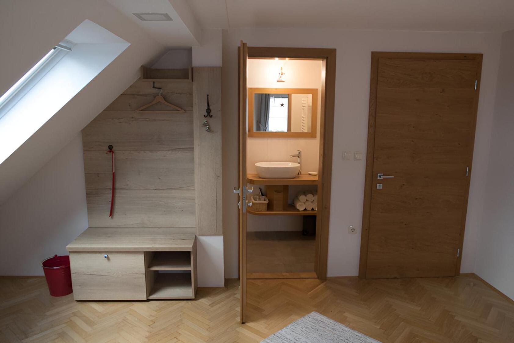 Bed & Breakfast Dvorec Petrovče Extérieur photo